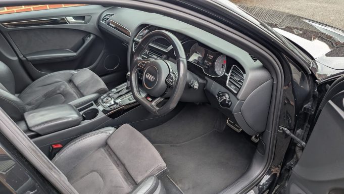 Audi S4 interior in Huntingdon, Cambridgeshire after full interior detail, carpets and seats professionally cleaned.